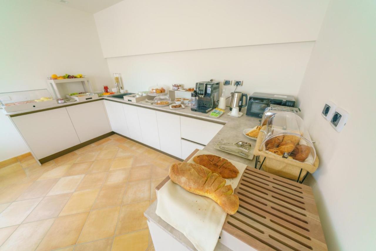 Bedda Mia Etna House B&B เตรคาสตาญิ ภายนอก รูปภาพ