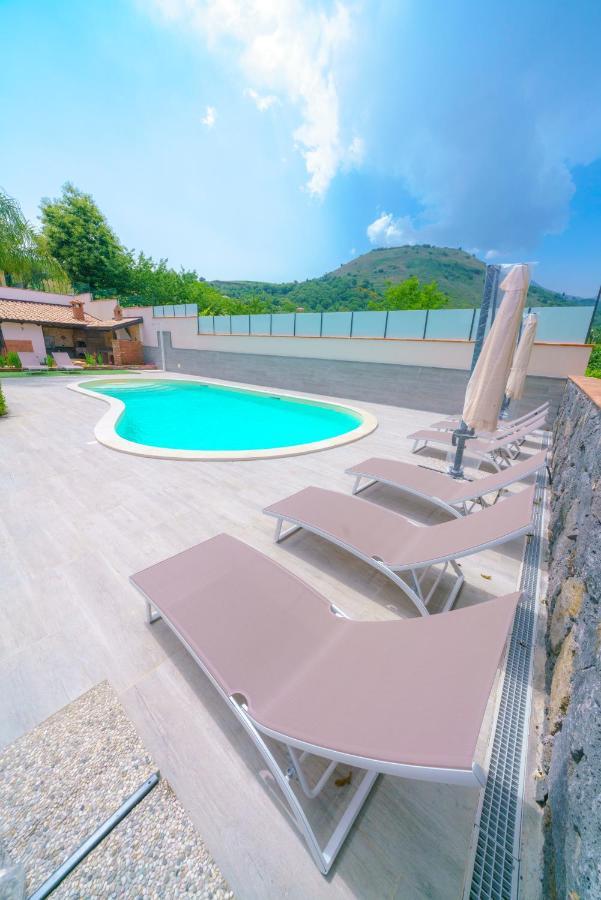 Bedda Mia Etna House B&B เตรคาสตาญิ ภายนอก รูปภาพ