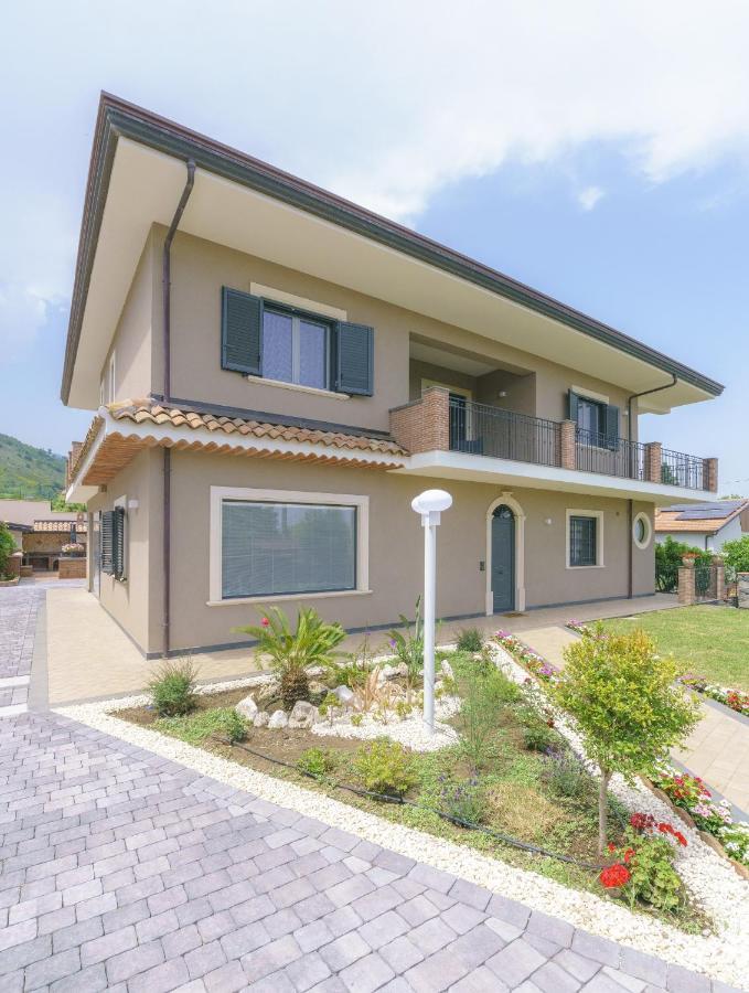Bedda Mia Etna House B&B เตรคาสตาญิ ภายนอก รูปภาพ